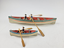 Uralte Ruderboote Beiboote mit